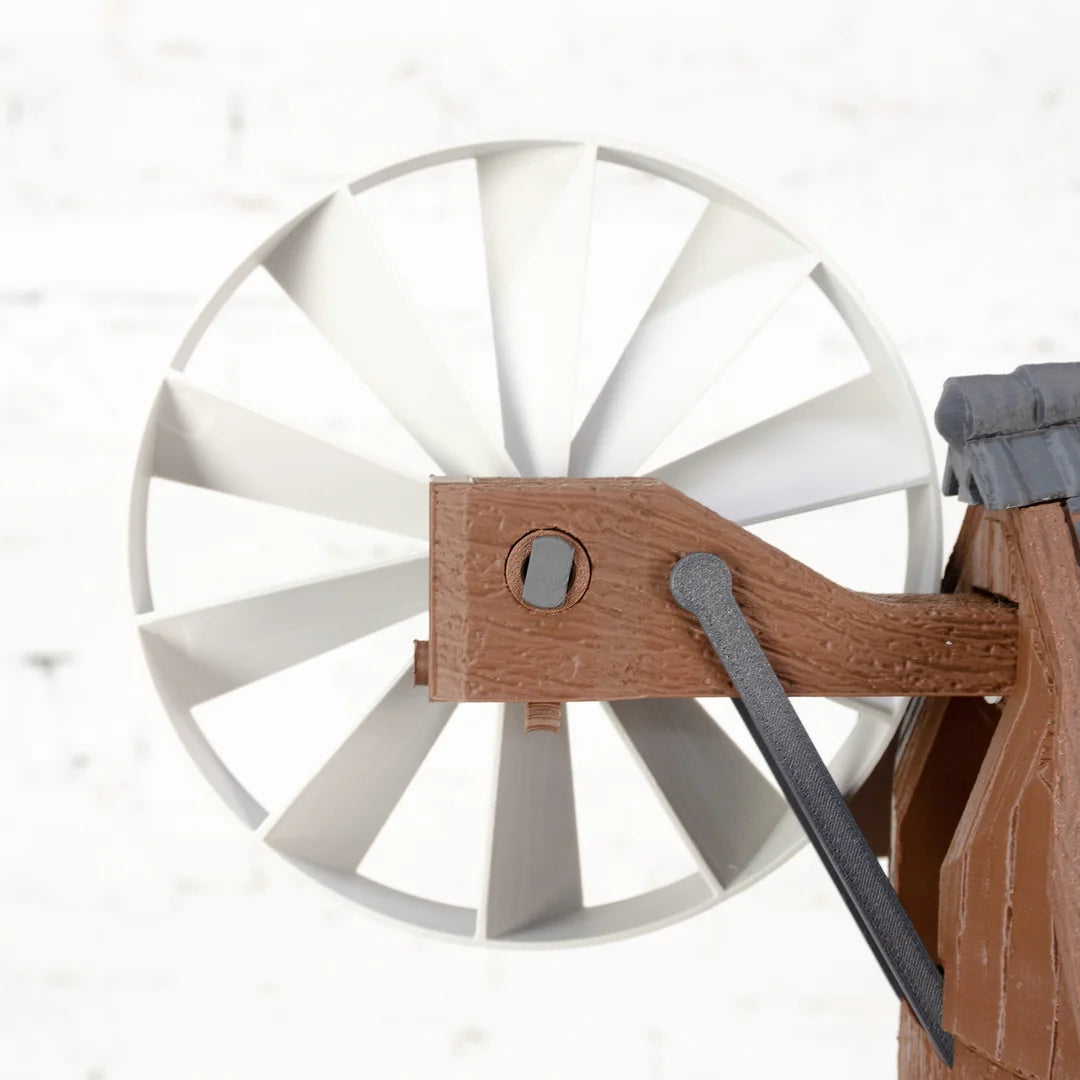 Jutland Mill Aarhus 3D-Druck-Modellbausatz mit weißem Flügelrad und Holzstruktur
